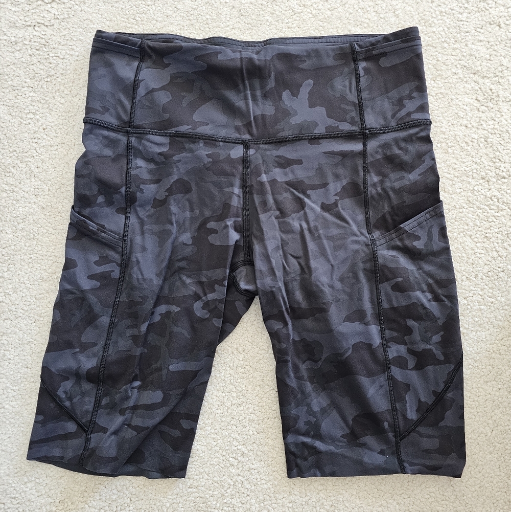 Lululemon Fast and Free Short 10" Incognito Camo Multi Grey